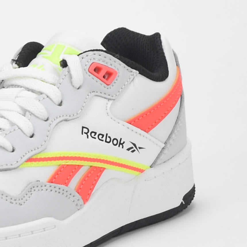 Reebok BB4000 2 Little Kid. 100201831