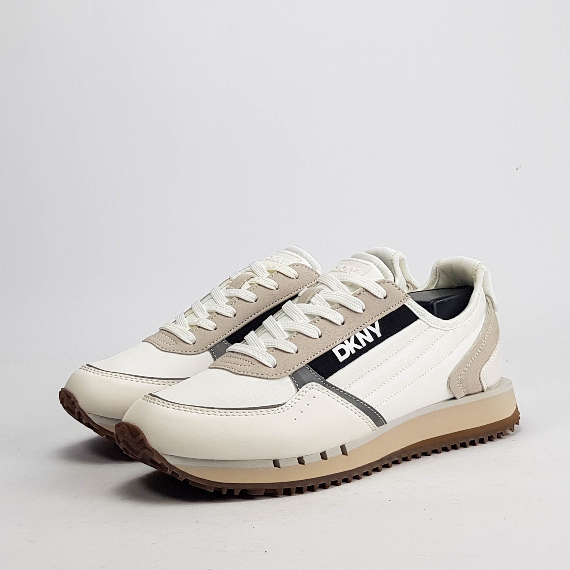 DKYN WHITE - DG3S0008 - Image 5