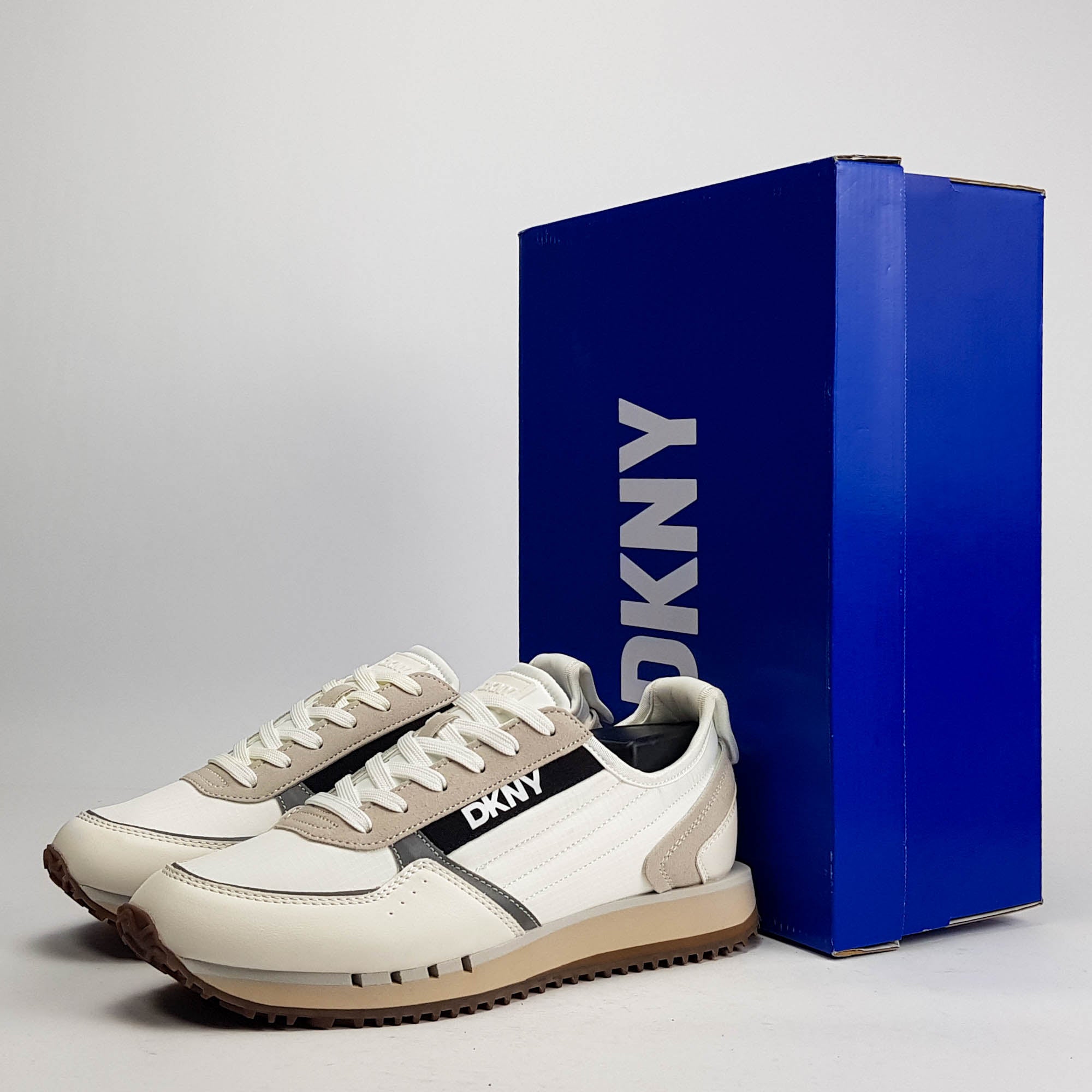 DKYN WHITE - DG3S0008 - Image 1