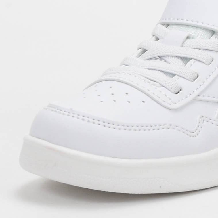 Reebok Court Advance. 100222429