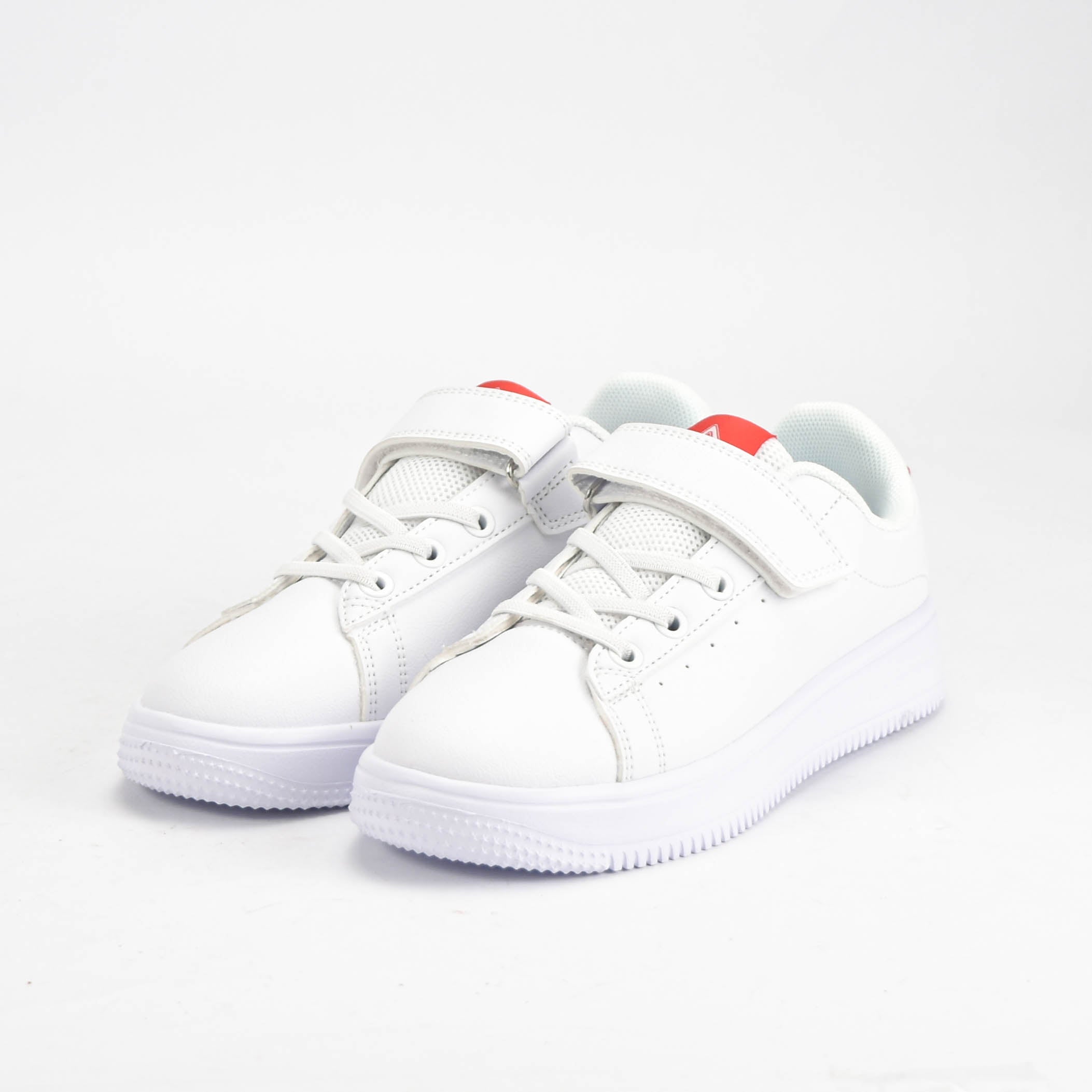 PEAK SHOES. EK3902B-1060
