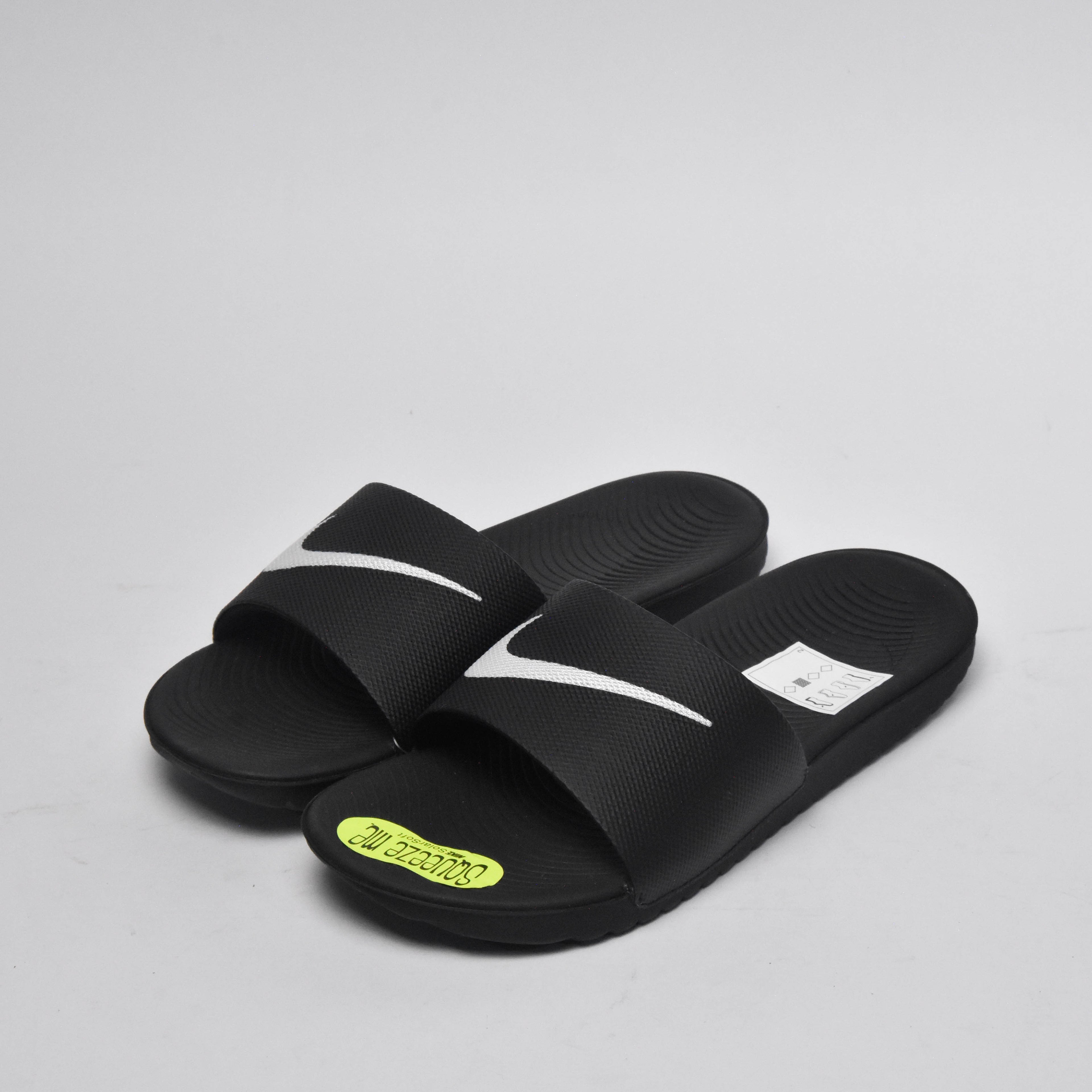 NIKE KAWA SLIDE GS/PS.  819352-001