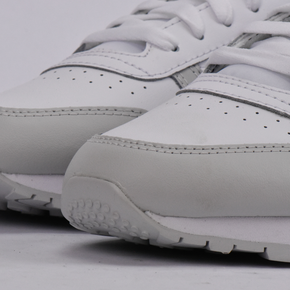 REEBOK CLASSIC LEATHER CLIP FTWWHT/PURGRY/VECB. 100074394